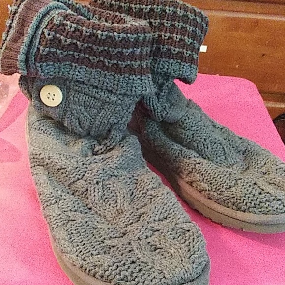 UGG Shoes - Ugg bailey button sweater boots